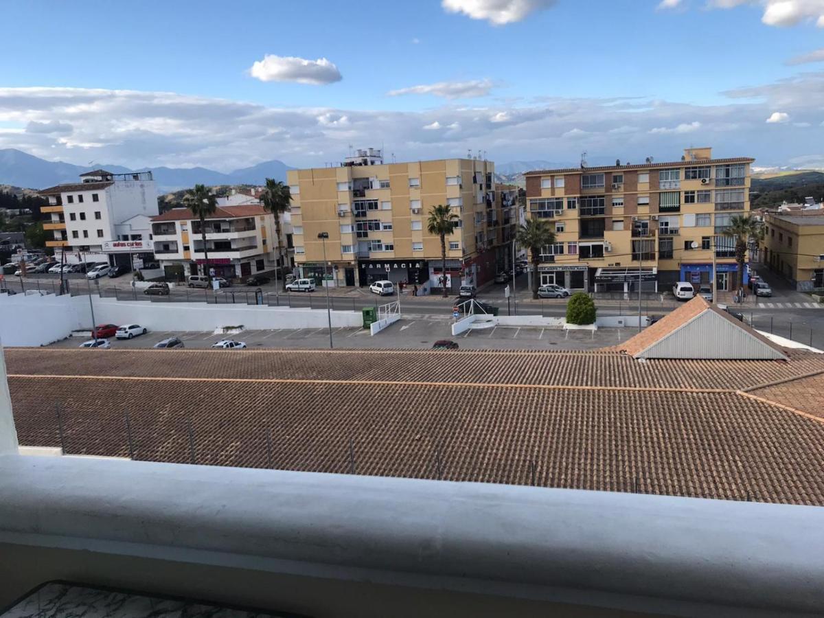 Habitacion Grande Con Bano Privado En Coin A 30Km De La Playa Zewnętrze zdjęcie
